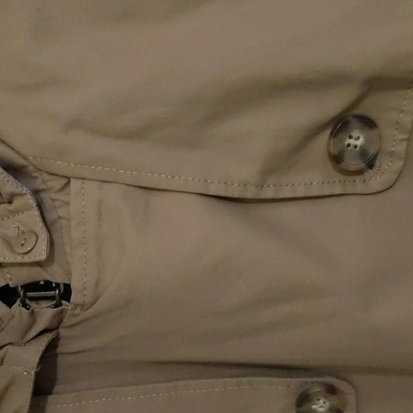 Classic Tommy Hilfiger Double-breasted Trench w/ Hood, Belt,& Pockets sz XS, Tan - Picture 3 of 14